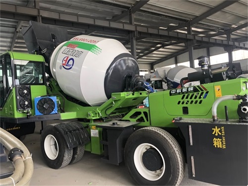 <b>自动上料机的特点</b>